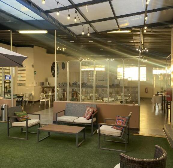 ユースホステル Los Andes Bed & Breakfast