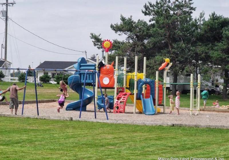 هاستل Marco Polo Inn