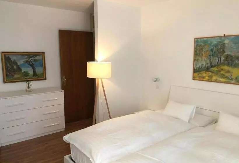 Retkeilymaja Ristorante Stazione