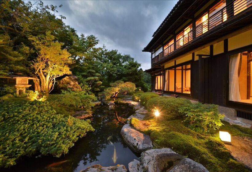 Japanese Ryokan Seryo