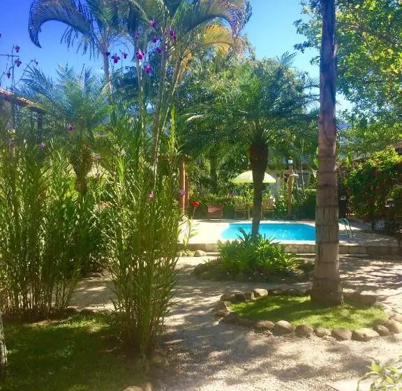 ペンション Atobá Villas