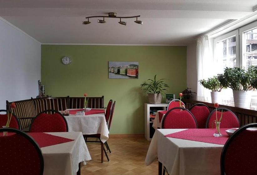 بنسيون B&b All Seasons