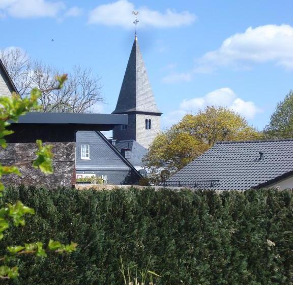 بنسيون B&b All Seasons