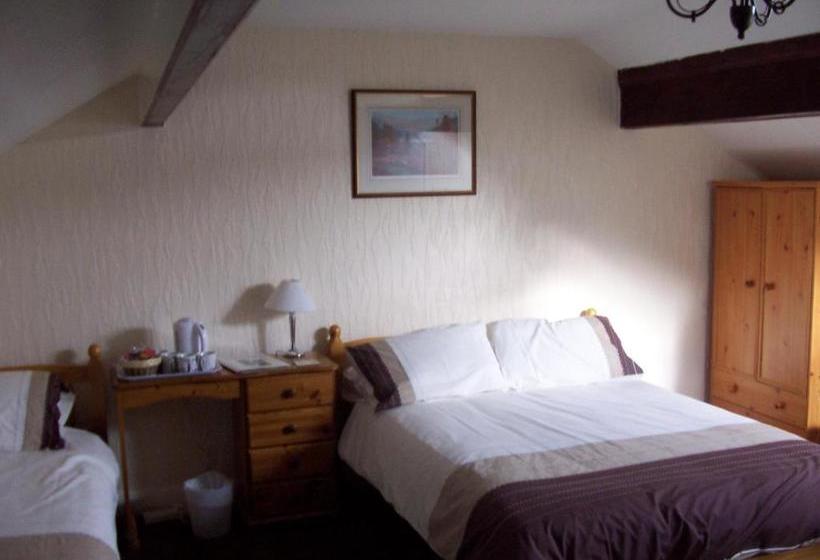 펜션 Denecrest Guest House