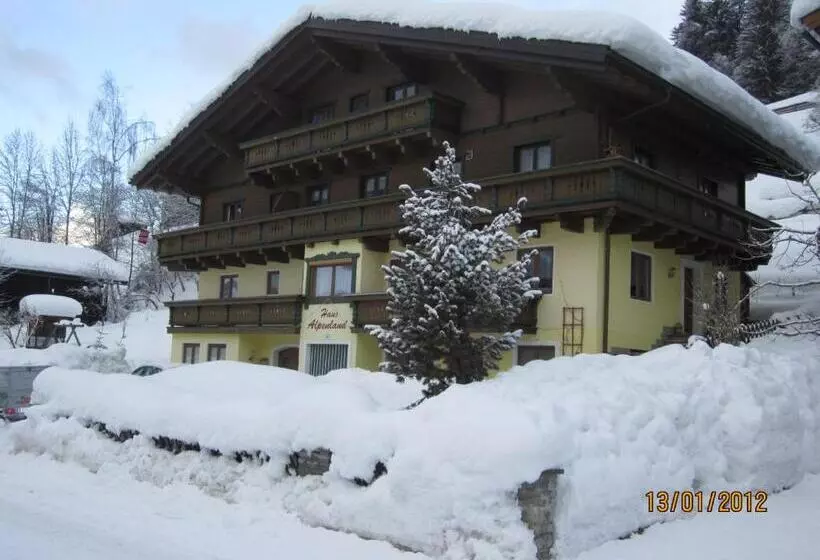 پانسیون Haus Alpenland