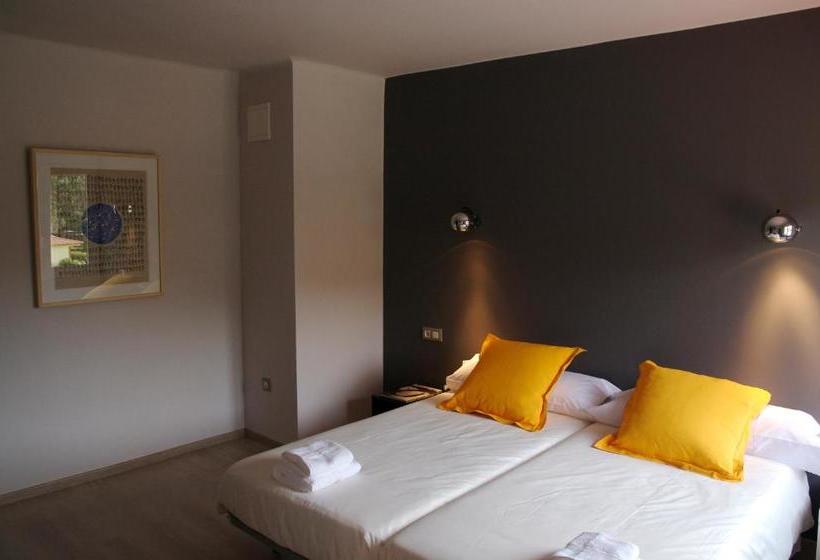 پانسیون Hostal Totsompops