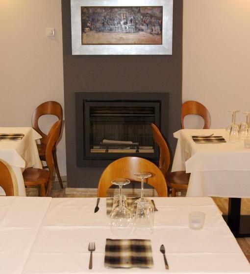 پانسیون Hostal Totsompops