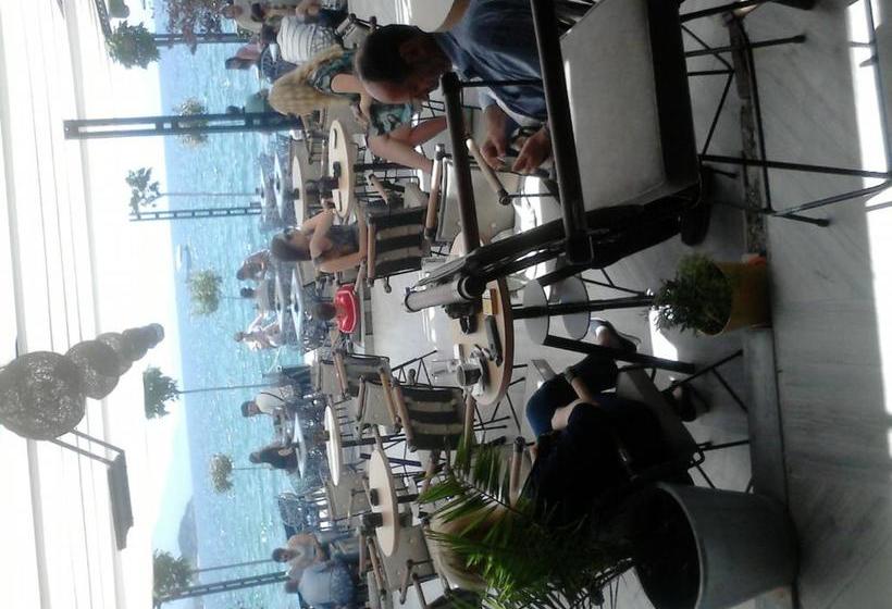 پانسیون Orhidea House