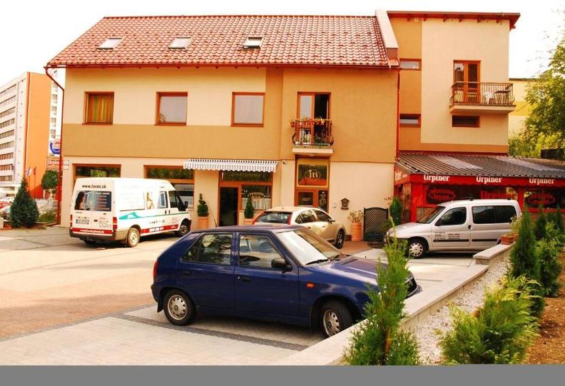 ペンション Penzion Majak