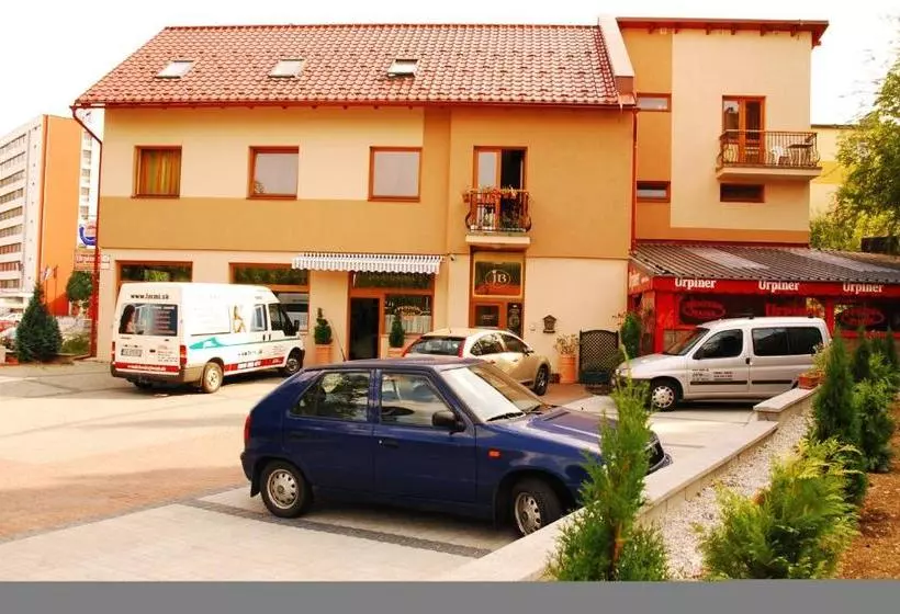 پانسیون Penzion Majak