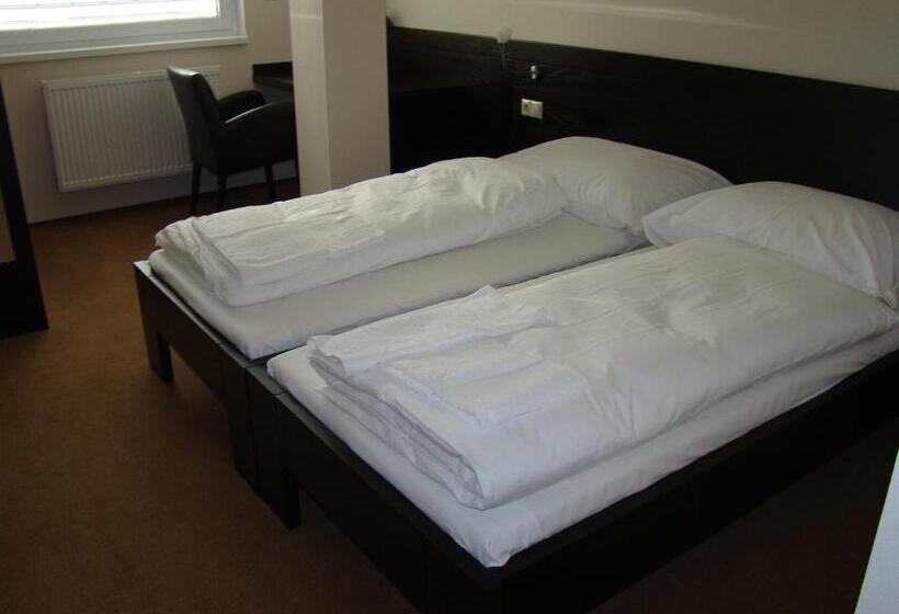 פנסיון Penzion Royal