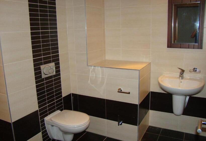 פנסיון Penzion Royal