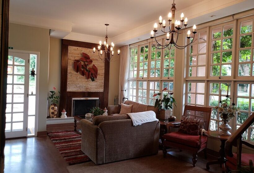 پانسیون Pousada Cheverny Facil Acesso Ao Centrinho E Baden Bar