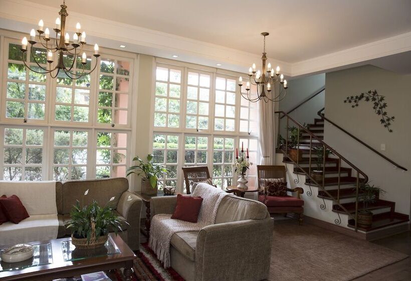 پانسیون Pousada Cheverny Facil Acesso Ao Centrinho E Baden Bar