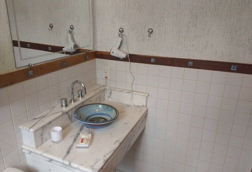 پانسیون Pousada Cheverny Facil Acesso Ao Centrinho E Baden Bar