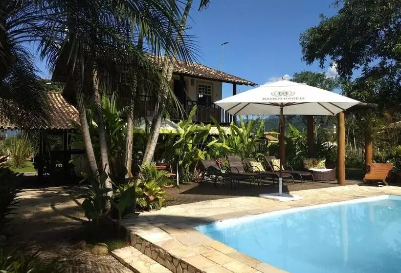ペンション Atobá Villas