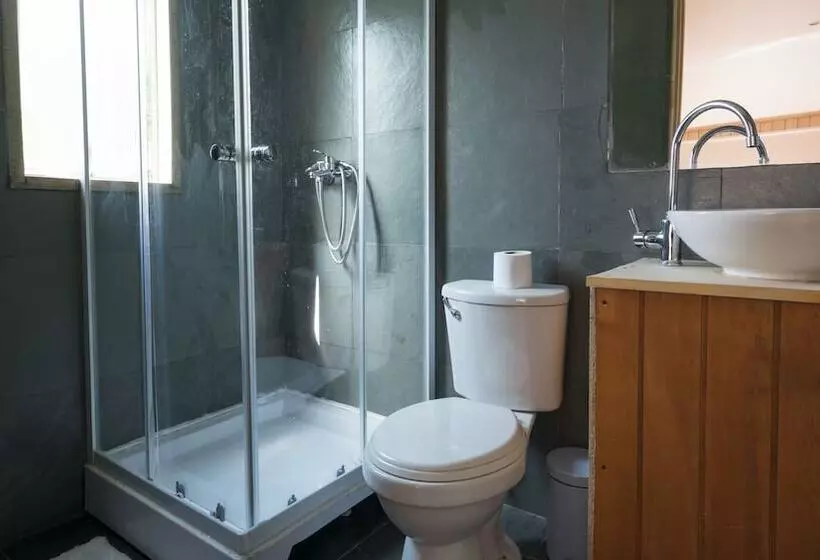 پانسیون Yaganhouse   Hostel