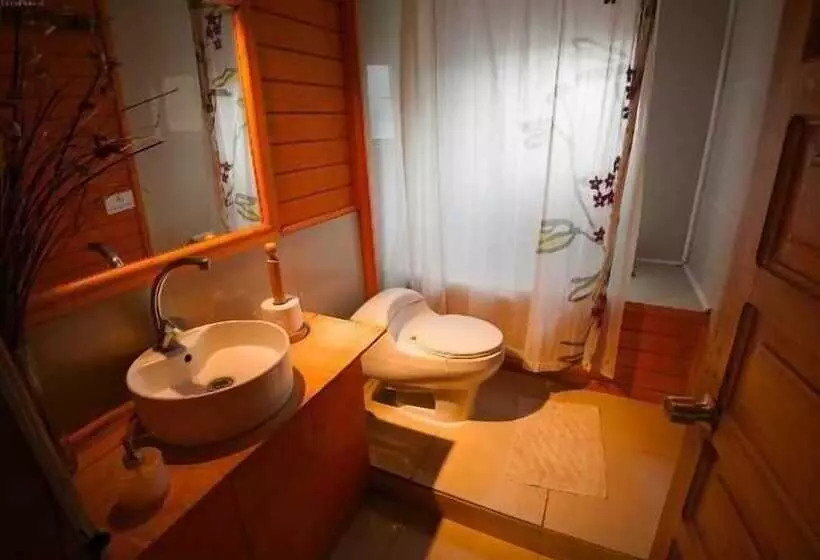 پانسیون Yaganhouse   Hostel