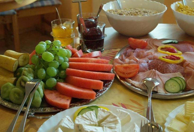 Pension Haus Edelweiß