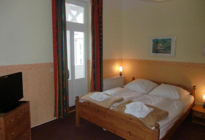 Pension Haus Edelweiß