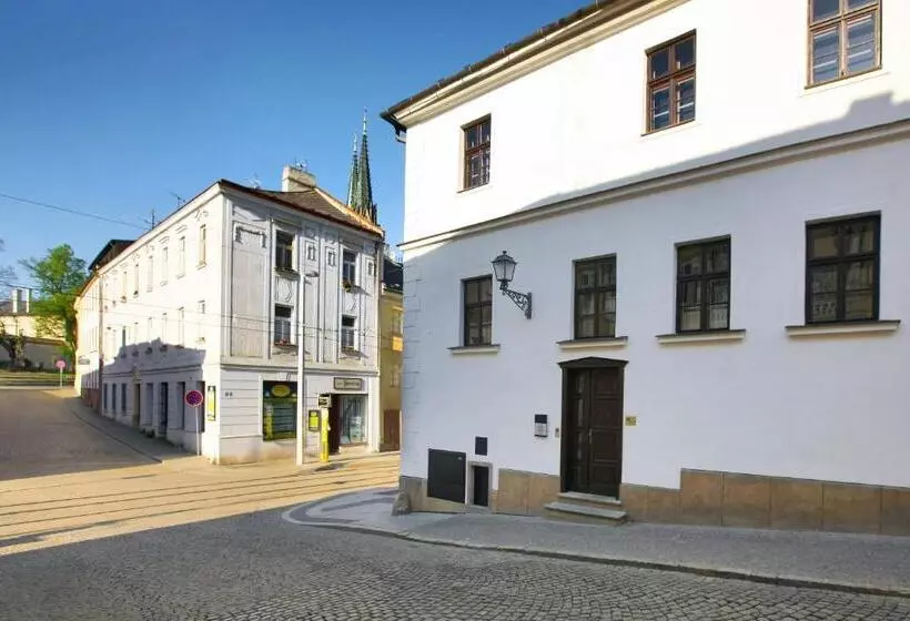 Royal Pension