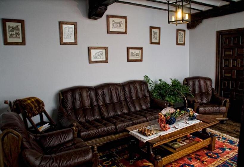 旅馆 Posada Ansorena