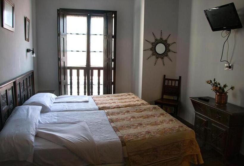 旅馆 Posada Ansorena