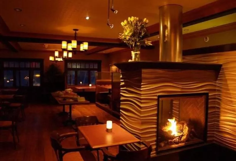 Retkeilymaja Salt Spring Inn