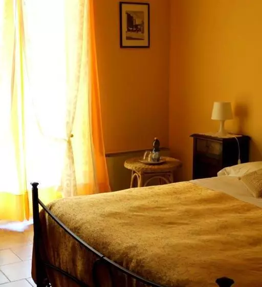 ホテル Agriturismo Il Bricco