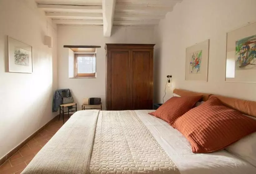 Hotelli La Fattoria Del Rio Di Sopra   Agriturismo Baldeschi