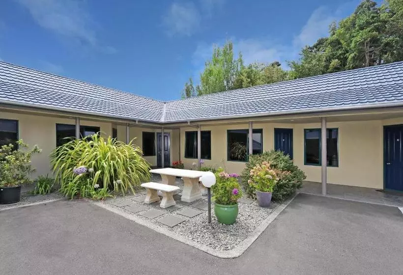 Motelli Belmont Motor Lodge