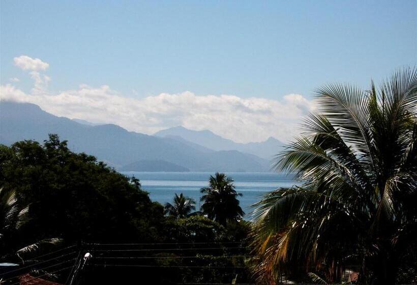 پانسیون Aratinga Inn