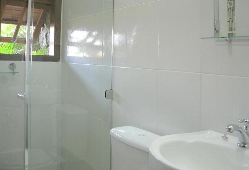 پانسیون Aratinga Inn