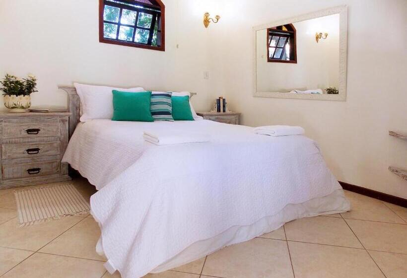 پانسیون Aratinga Inn