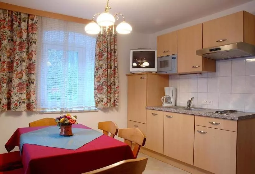 ペンション Gasthof Neumeister