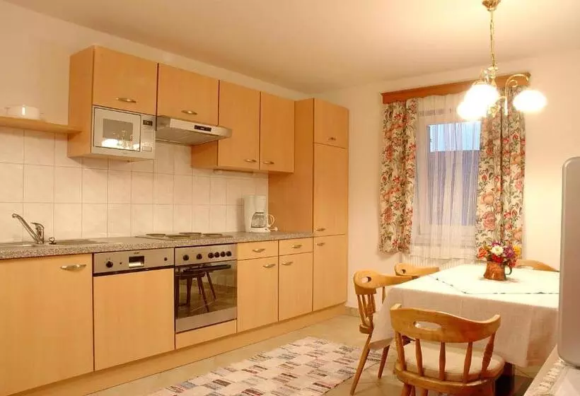 ペンション Gasthof Neumeister