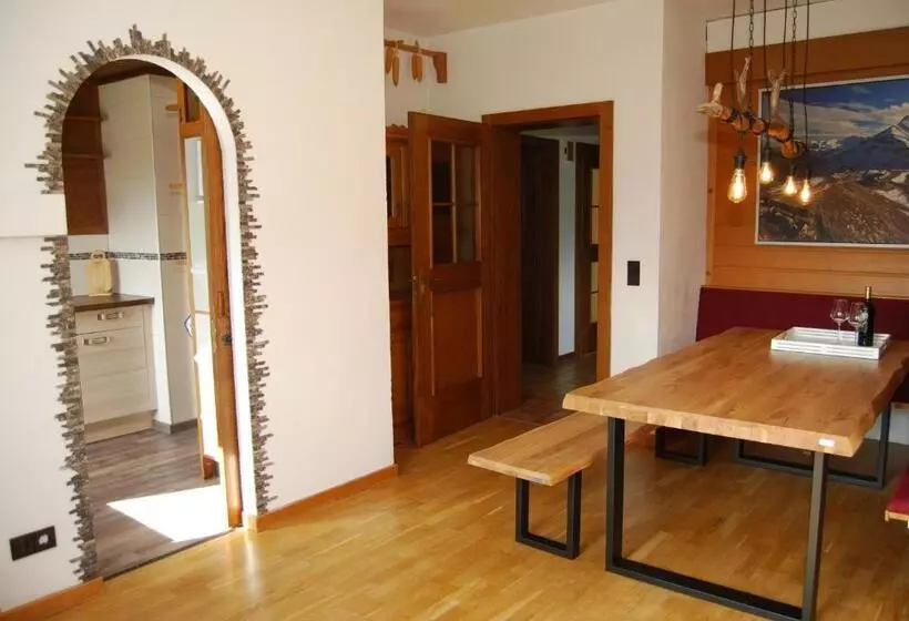 پانسیون Gästehaus Pernull