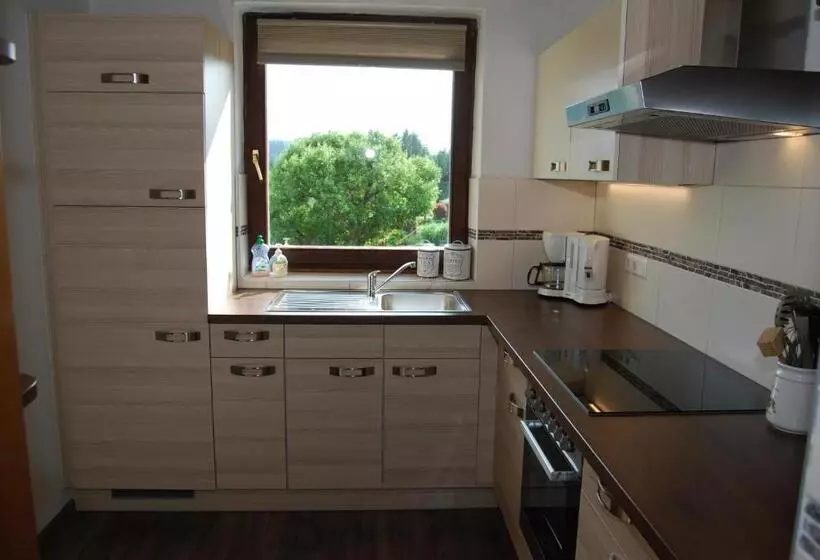 پانسیون Gästehaus Pernull