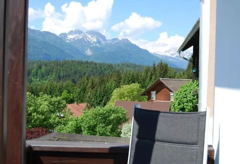 پانسیون Gästehaus Pernull