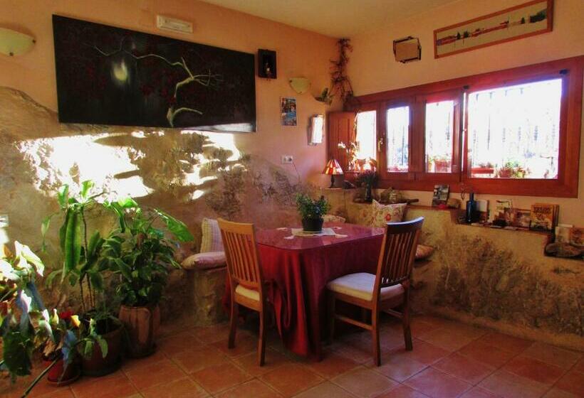 پانسیون Hostal De La Luz