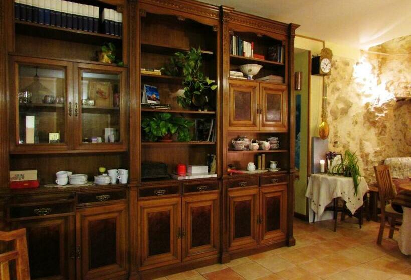 پانسیون Hostal De La Luz