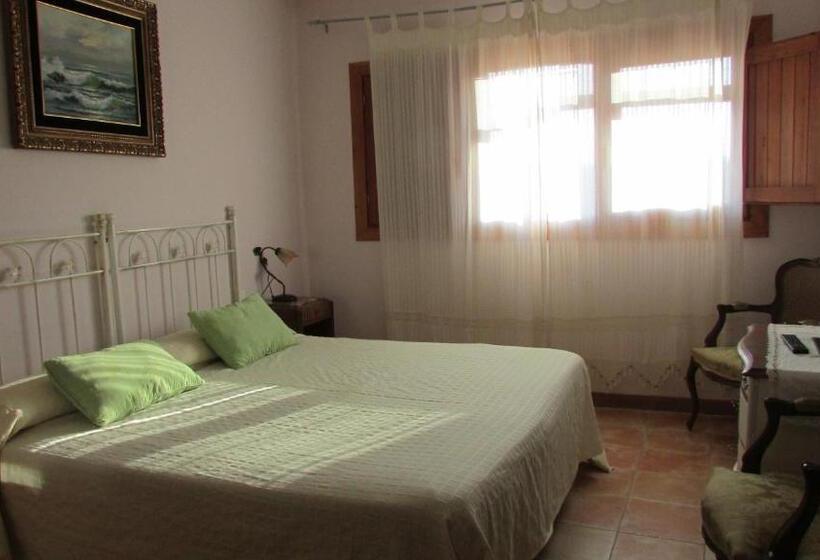 پانسیون Hostal De La Luz