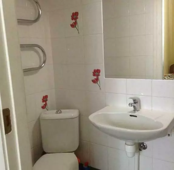 پانسیون Kastani Home Accommodation