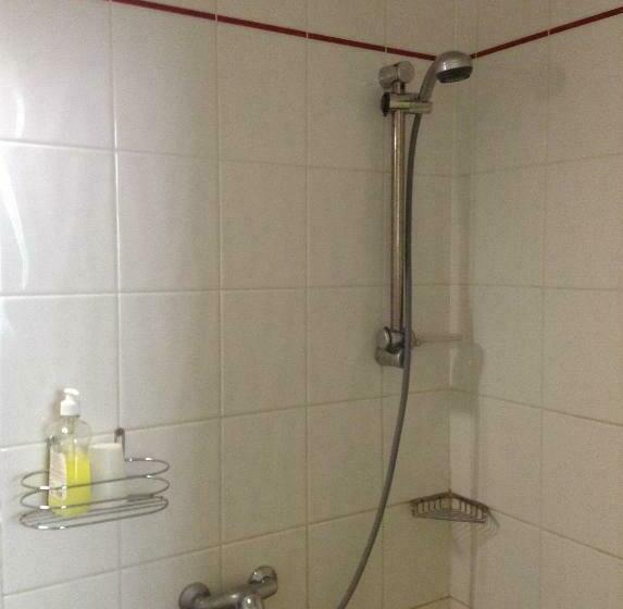 پانسیون Kastani Home Accommodation