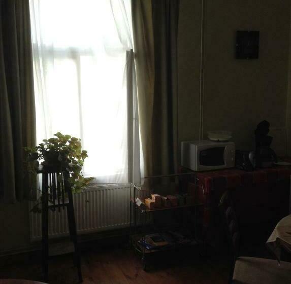 پانسیون Kastani Home Accommodation