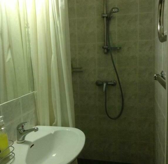 پانسیون Kastani Home Accommodation