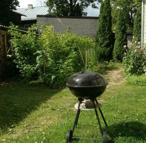 پانسیون Kastani Home Accommodation