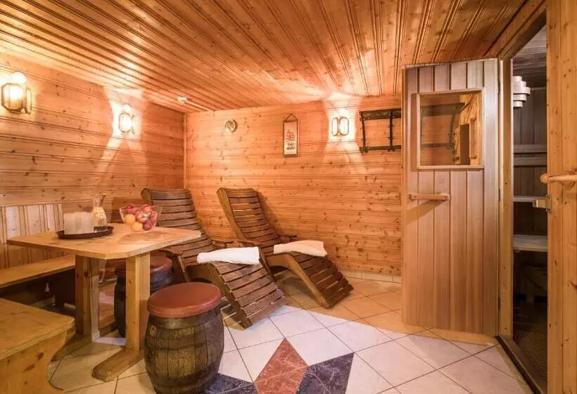 پانسیون Landgasthof Pfarrwirt