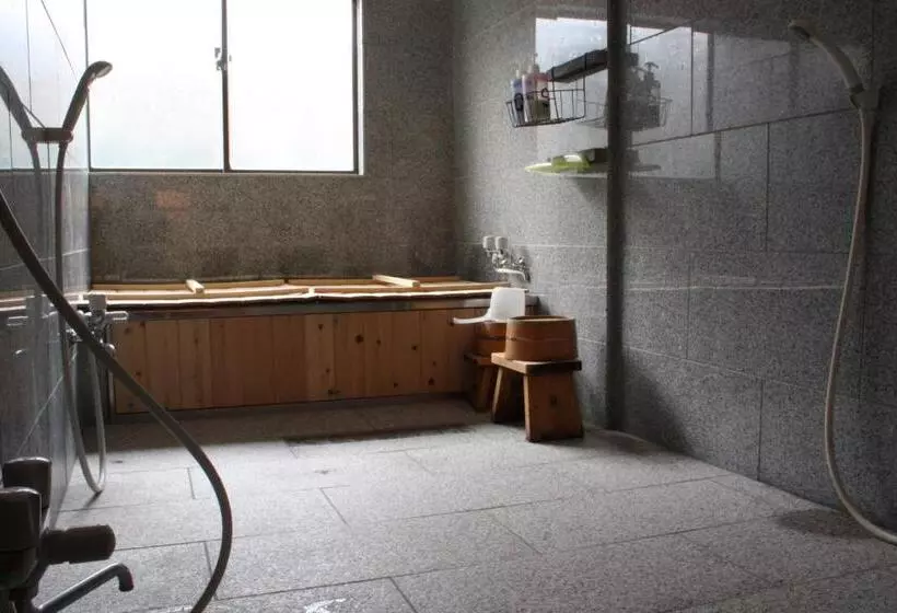 پانسیون Magome Chaya