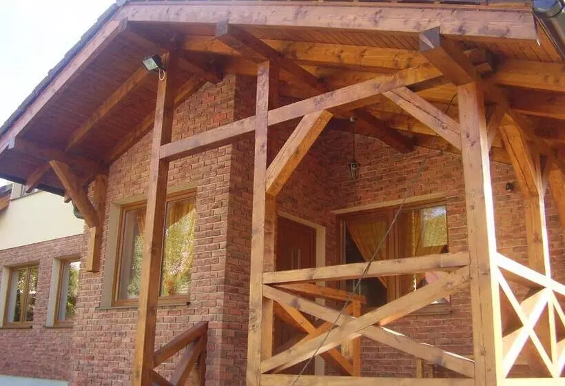 Majatalo Penzión Luka